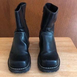 Black Emergency Exit boots